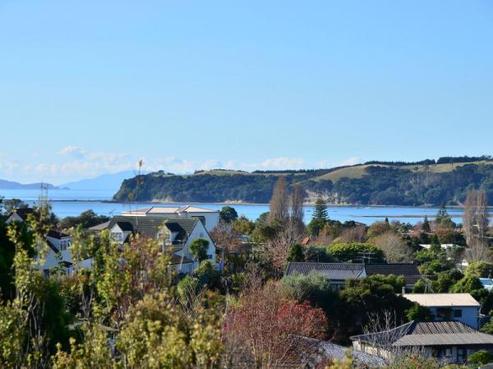 15A Tower Hill, Manly