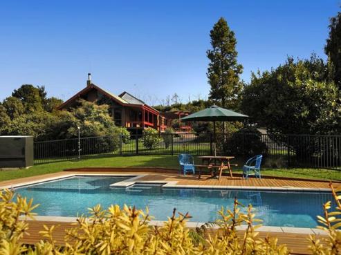 19 Drinnan Road, Waitoki