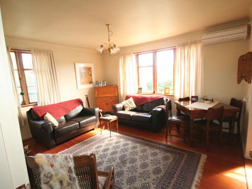 4B Holden Avenue, Holdens Bay