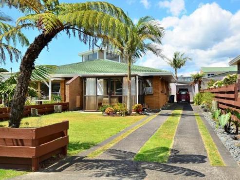 8A West Hoe Road, Orewa