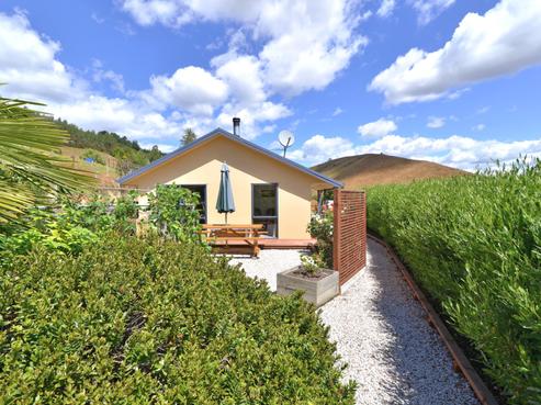 5 Hooper Place, Wakefield