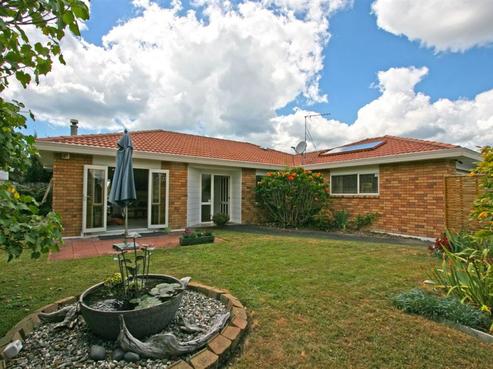 44 Lakeside Drive, Orewa
