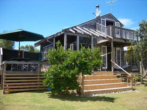 117 Brook Place, Whangamata