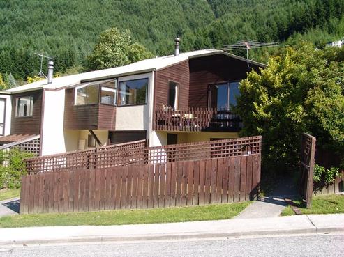29B Watts Road, Fernhill/Sunshine Bay