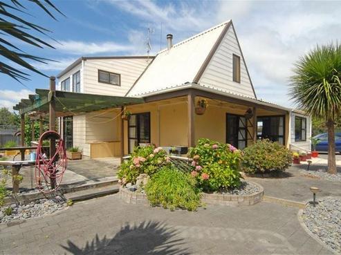 808 Outram Road, Akina