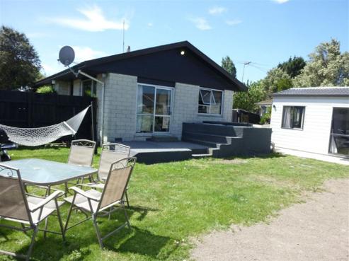 22 Bromley Road, Bromley