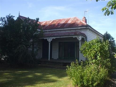 1017 Duke Street, Mahora
