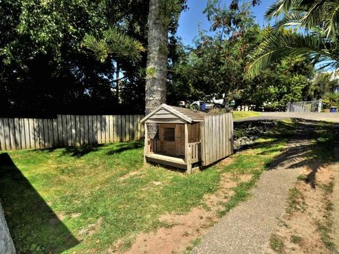 1/19 Hebron Road, Waiake