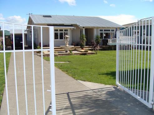 1109 Heretaunga Street East, Parkvale