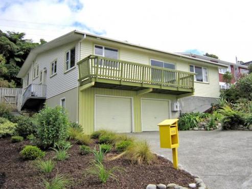 123 Tirohanga Road, Tirohanga