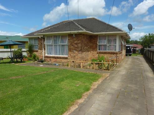 47 Blampied Road, Otara