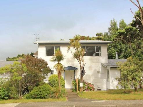25 Park Road, Belmont
