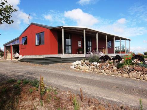 120 Gomez Road, Hikurangi