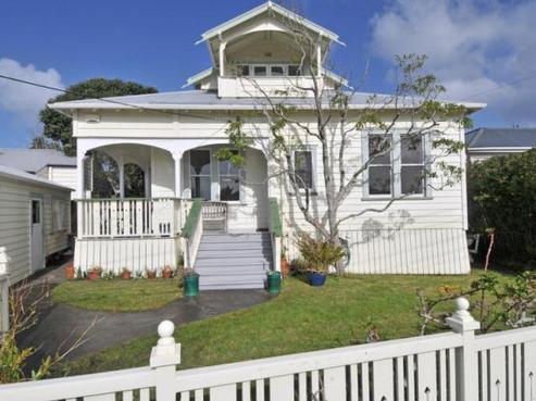 1 Turnbull Road, Narrow Neck