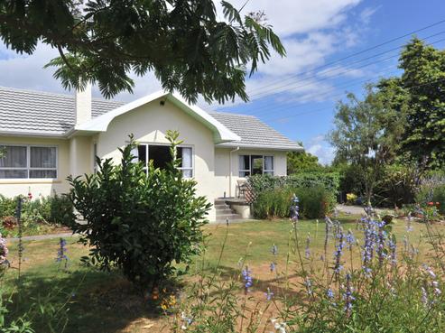 8 Pateke Street, Stoke
