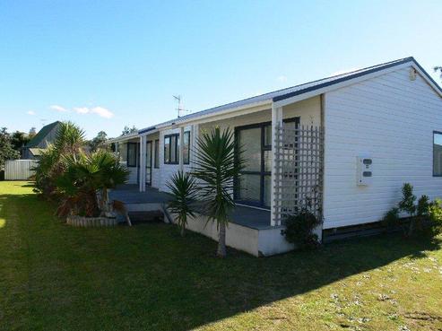 12 The Dunes, Pauanui