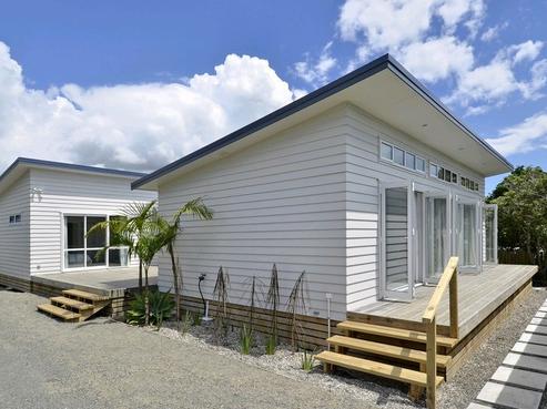 17A Crispe Road, Clarks Beach