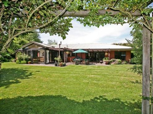 31 Stock Road, Bridge Pa