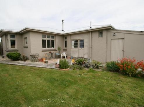 322 Crinan Street, Georgetown