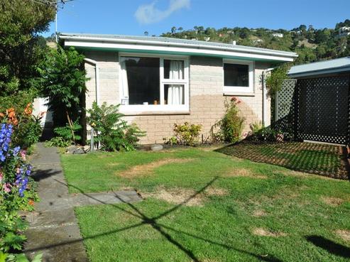 2/20 Bay View Road, Moncks Bay