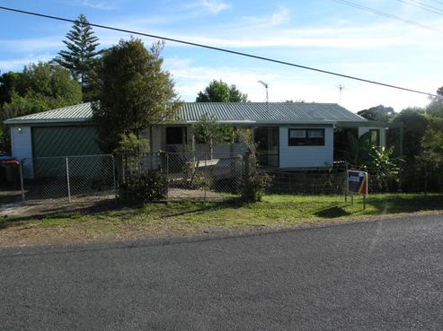 34 Tahatai Road, Oneroa