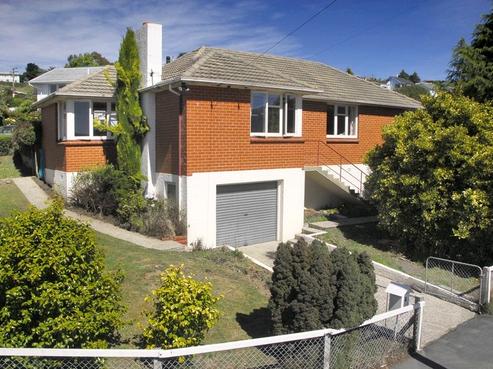 5 Turnbull Street, Brockville