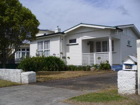 301 Pattison Road, Akina