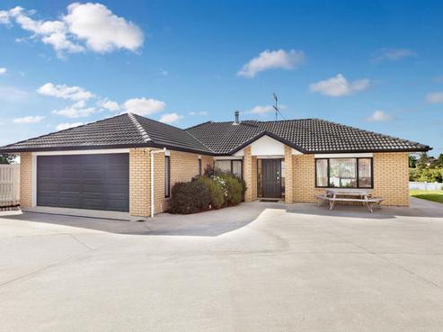 38 Lough Bourne Drive, Pukekohe