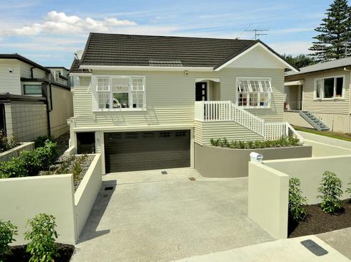 112 West End Road, Westmere
