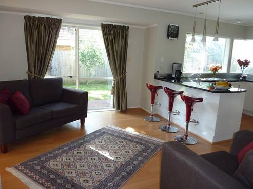 4B Bard Place, Golflands