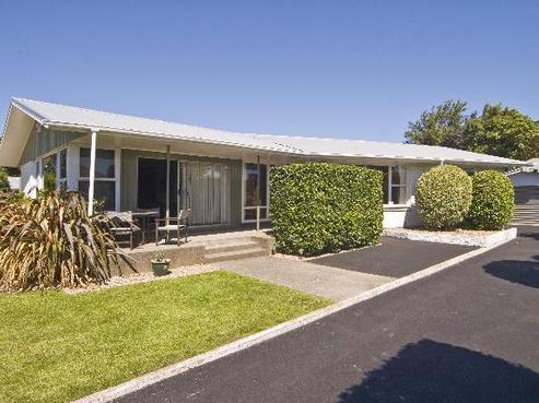 15 Charles Upham Avenue, Hillmorton