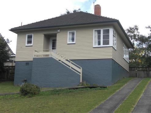 25 Plunket Terrace, Hamilton East