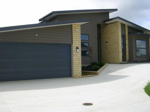 113 Lake Panorama Drive, Henderson Valley