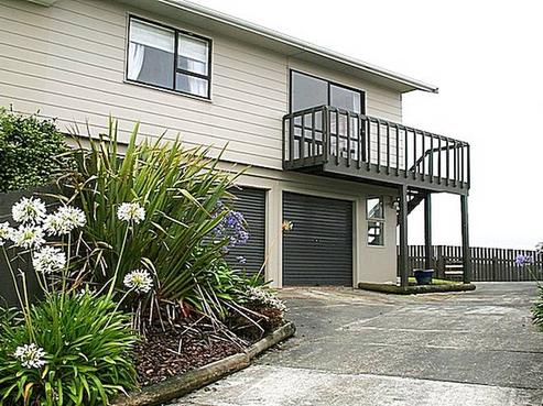 13 Wisteria Grove, Maungaraki