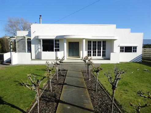 66 Terou Street, Manaia