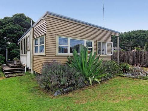 234 Bethells Road, Bethells Beach