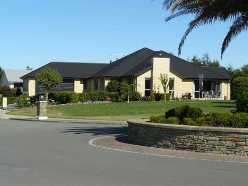 90 Oakgrove Drive, Rangiora