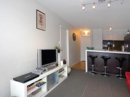 6/3 Manchester Street, Petone