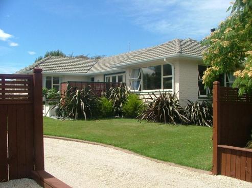 18 Harling Avenue, Hillmorton