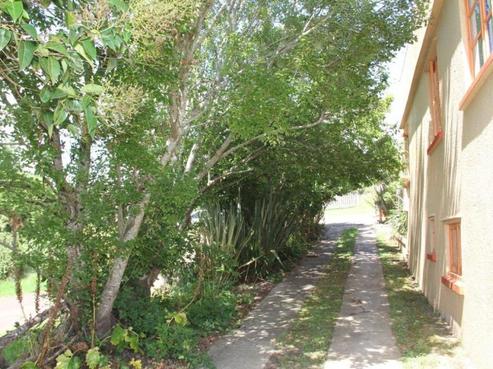 37 Causeway Road, Surfdale