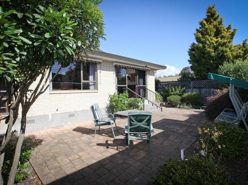 63 Neale Avenue, Stoke