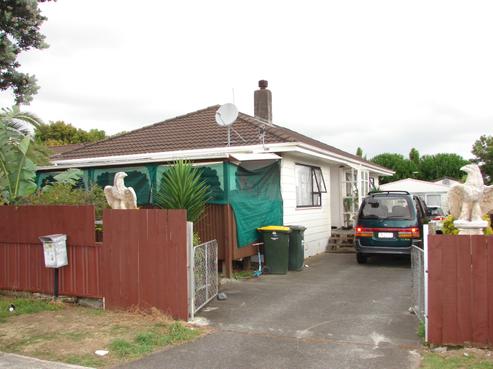 94 Burundi Avenue, Clendon Park