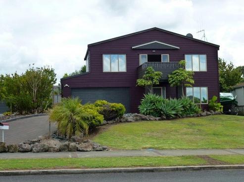 11 Pebble Beach Boulevard, Kamo