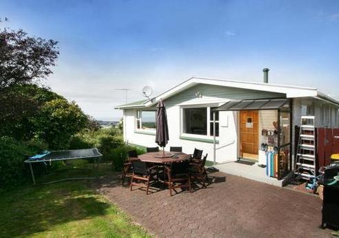 50 Preston Crescent, Belleknowes