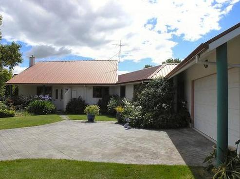 2 Catherwood Avenue, Allenton