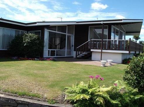 64 Kurupae Road, Hilltop