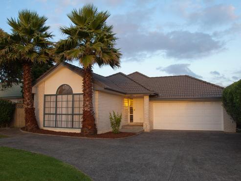 22 Tolben Place, Golflands