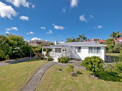 2A Finch Street, Morningside