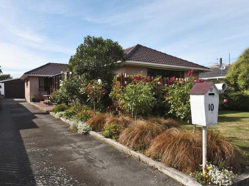 10 Dunster Street, Burnside