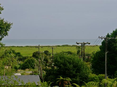 16 Nikau Heights, Karamea